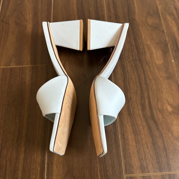 Chinese Laundry Yada Sandal - Picture 5 of 5